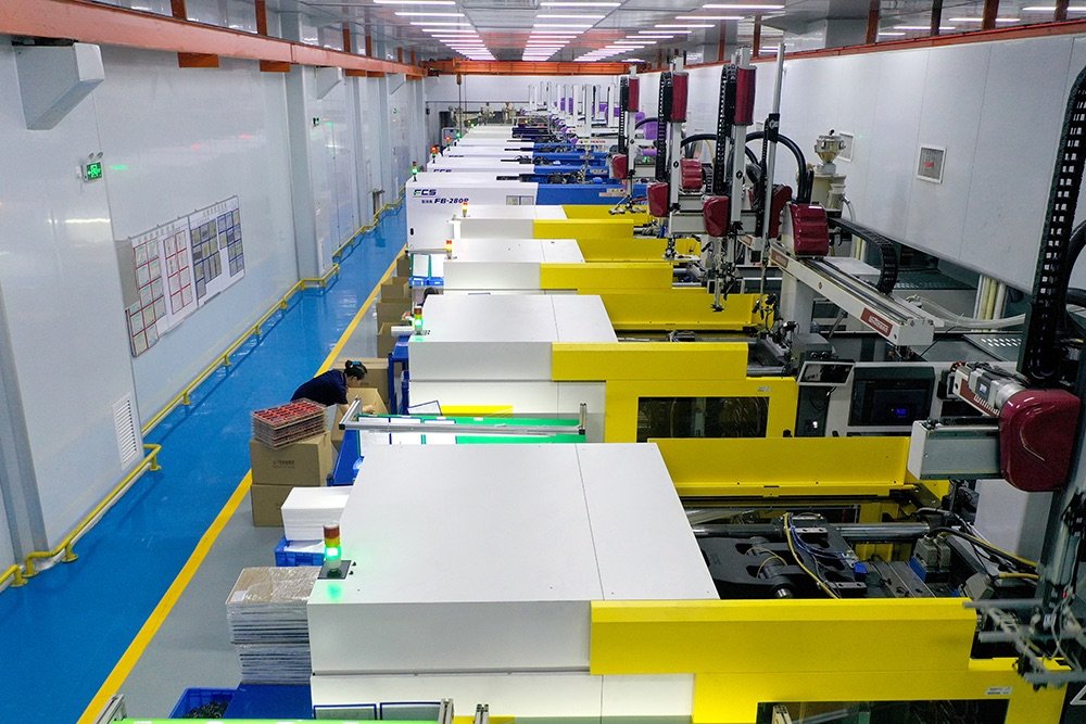 Goldwin Bricks Plastic Injection Equipment 03